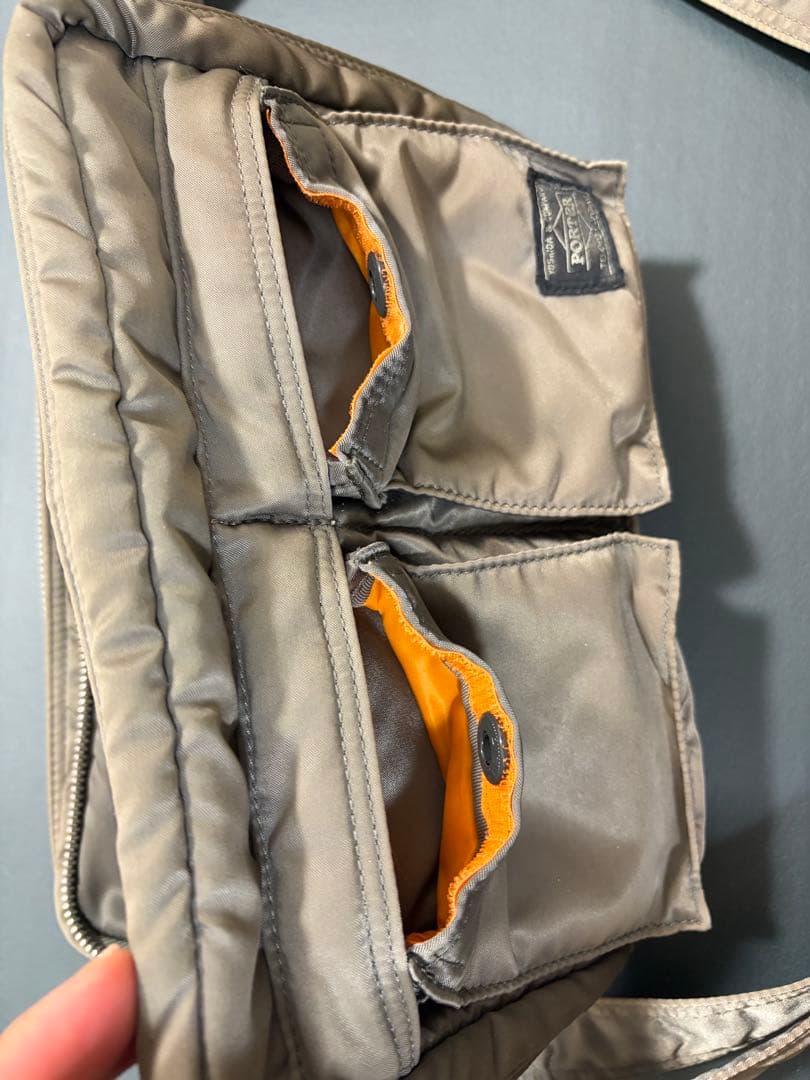 美品・廃盤PORTERポーター　タンカー　ショルダーバッグ　2層　S　シルバー系