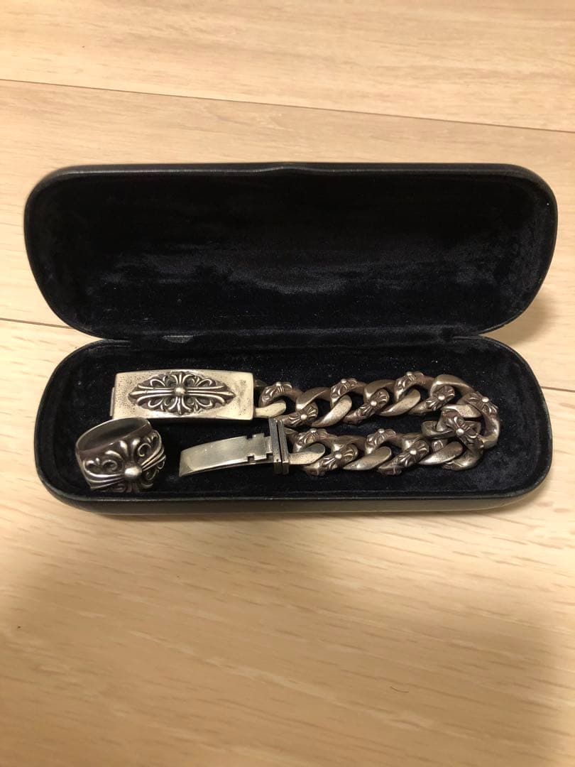 クロムハーツ chrome hearts スクロールラベル メガネケース