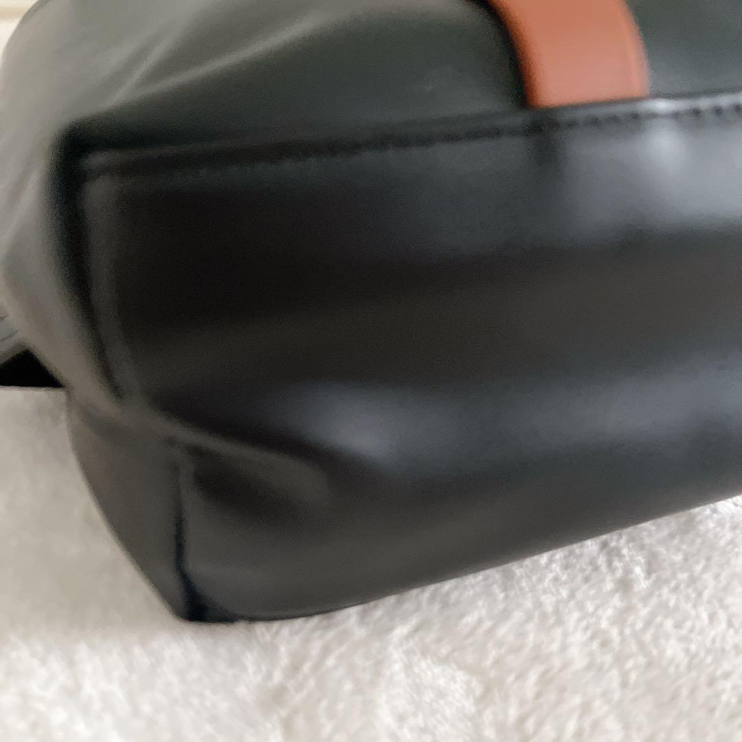 未使用級☆GASTON LUGA/SPLASH バックパックPC収納あり　防水