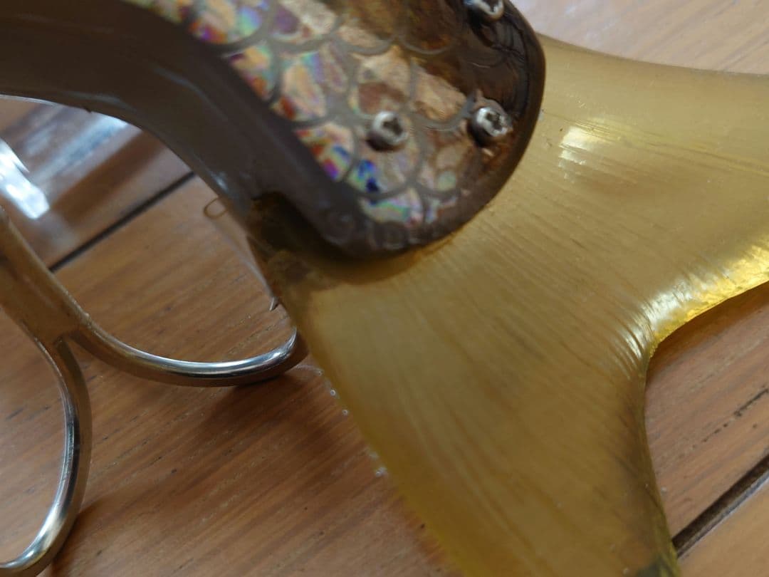 cc ベイツ アルセナーレ ロッソ モンストレウス フナ? 七色の輝き