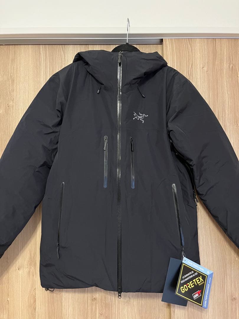 うし【未使用品•Mサイズ】アークテリクス ベータダウンインサレーテッド