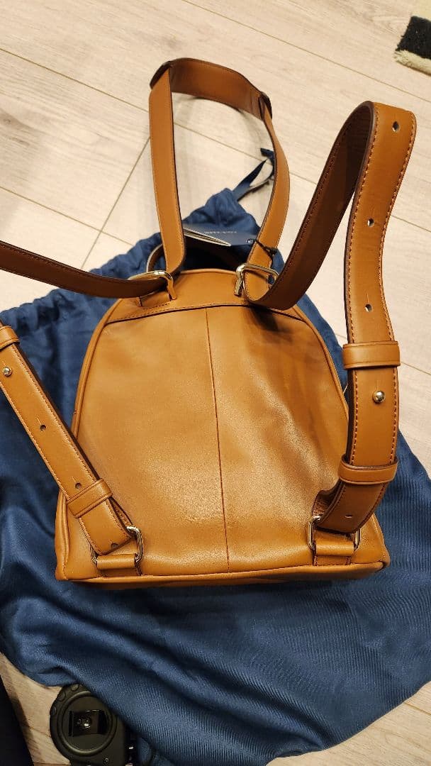 新品コールハーン　リュックサック　デイパック　バックパック　本革　鞄