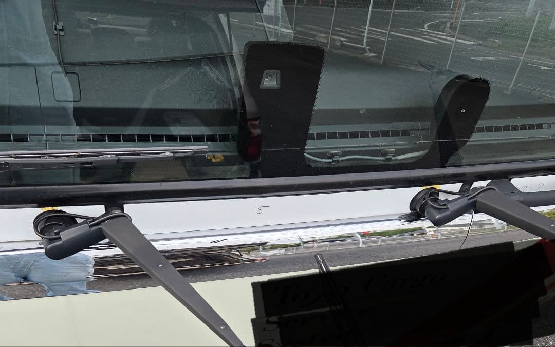 17スーパーグレート等　バラさず簡単取り付け　ワイパーパネル鏡面ステンレス