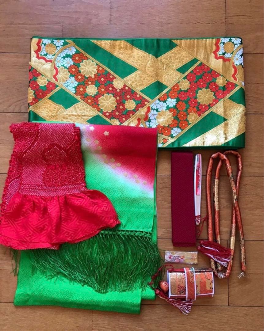 七五三7歳正絹総絞り四つ身セット