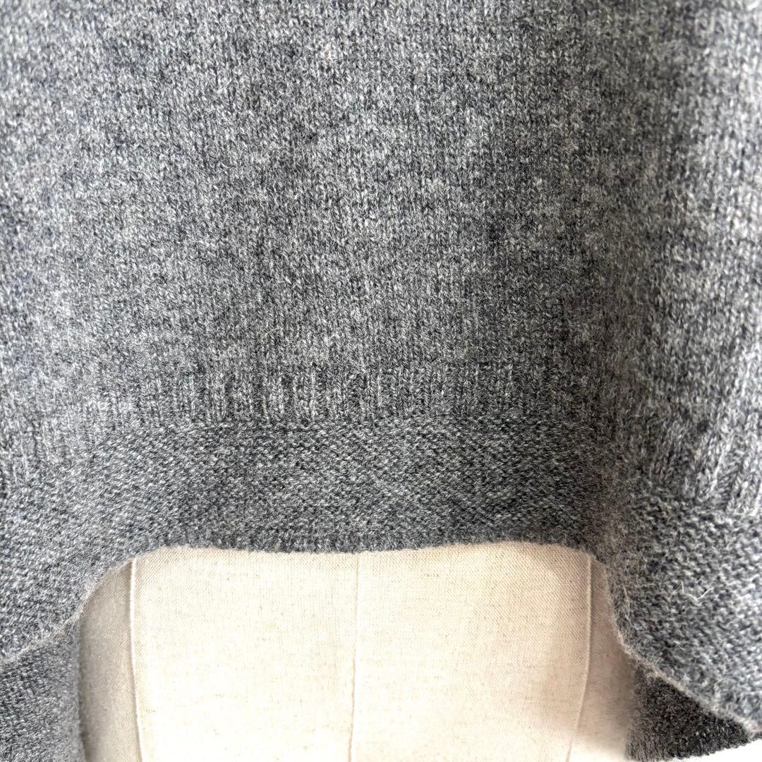 未使用級 45R カシミヤ100％ ケープ ポンチョ グレー アシンメトリー