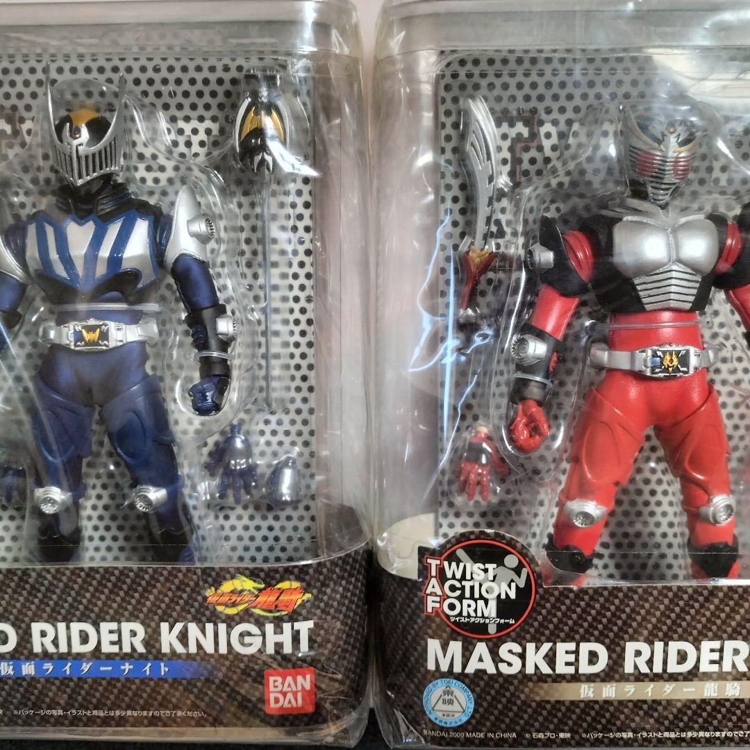 TWIST ACTION FORM 仮面ライダーナイト&龍騎