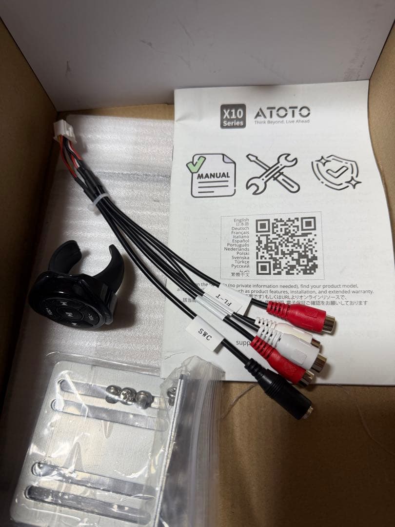 ATOTO X10 10インチ　カーナビ　G211E(8G＋128G)