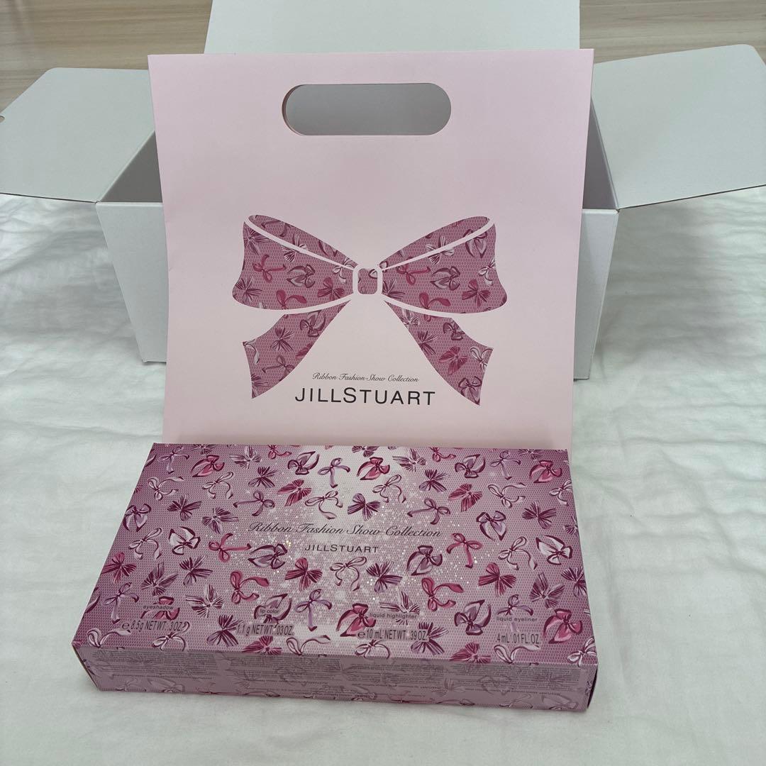 新品！！ジルスチュアート 2025 クリスマスコフレ リボンファッションショー