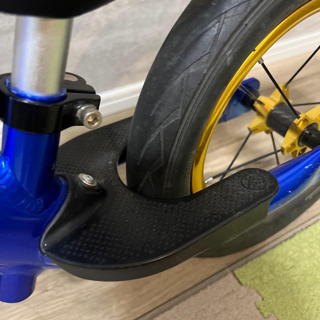 デ*や様 日本正規品　ストライダーSTRIDERPRO 青✖︎金　美品　レース用