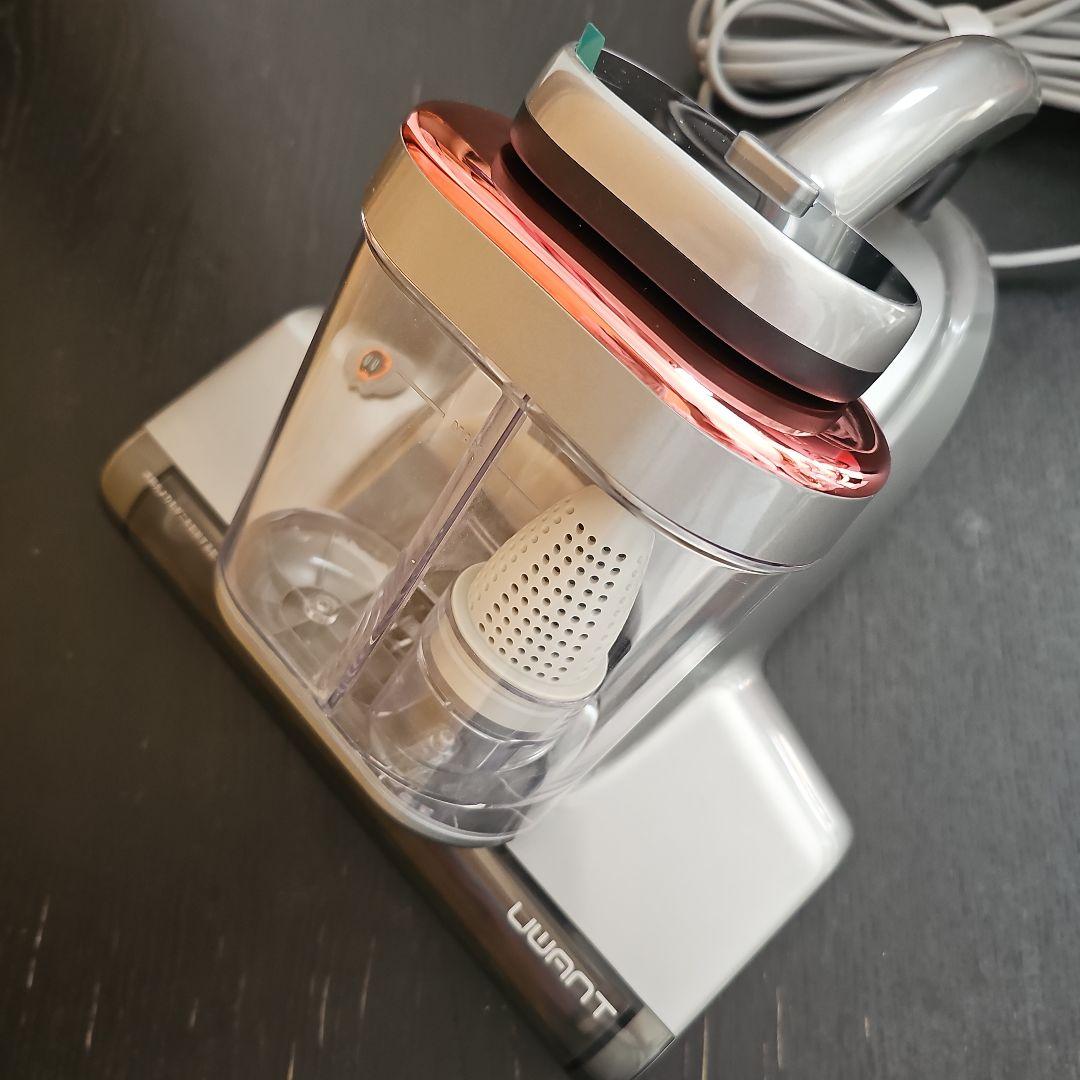 UWANT M700 布団クリーナー｜1度のみ使用・付属品未使用あり