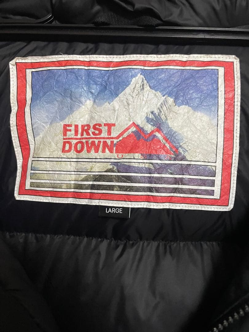FIRST DOWN ブラックダウンジャケット Lサイズ