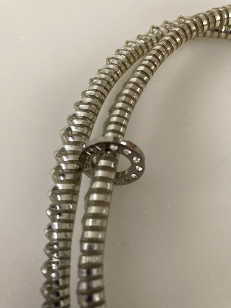 【美品】アンテプリマ　ビーズ装飾リボンモチーフ　ワイヤーバック