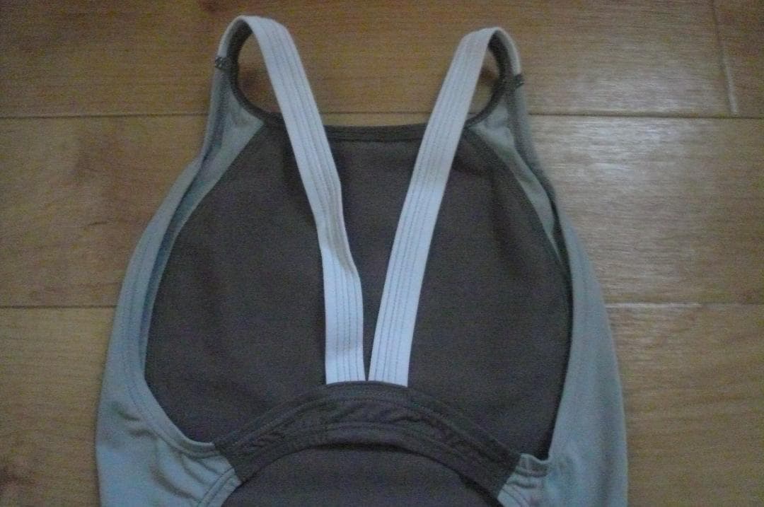 【SPEEDO】貴重な灰カラー！ファーストスキン FS２ 競泳水着 ハイレグ