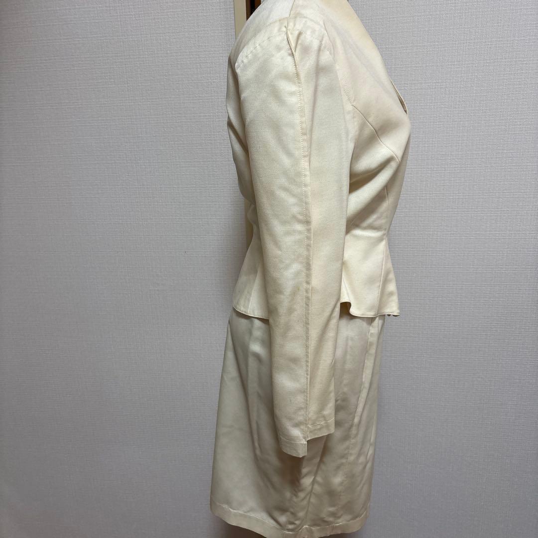 やげたゆきこ 未使用　ティエリー・ミュグレー　シルクスーツ