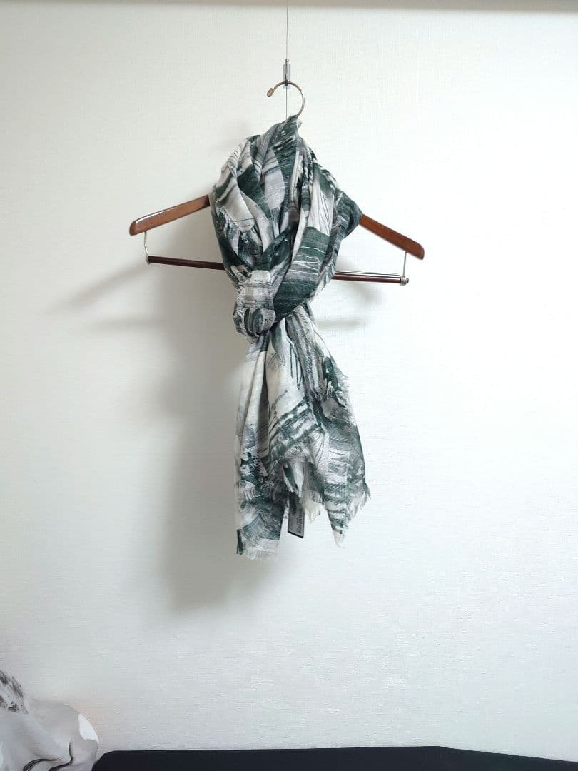 ファリエロ サルティ　Faliero Sarti　ストール　ショール　波模様