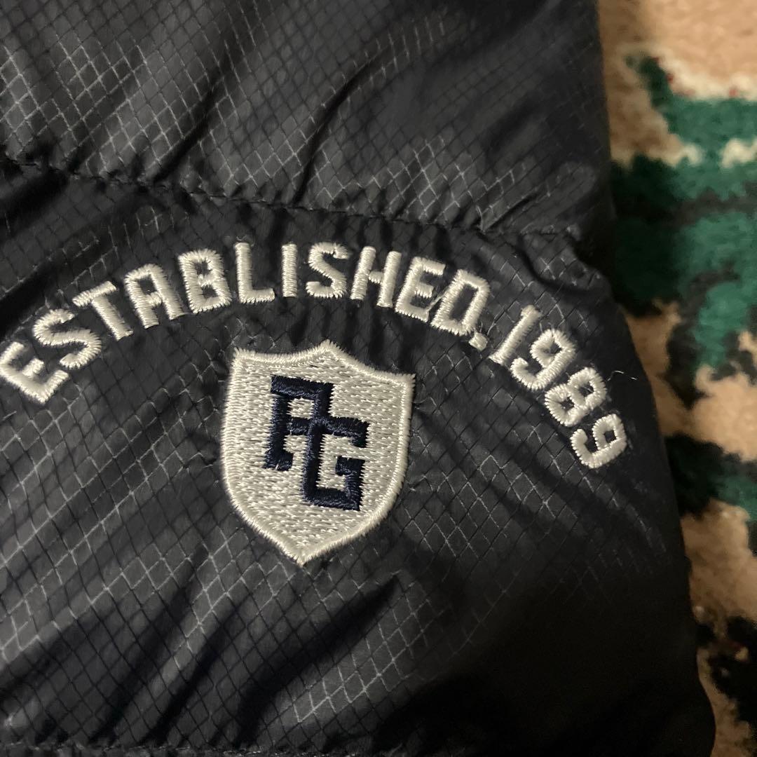 パーリーゲイツ　2WAY サイズ4 ダウンジャケット　ベスト　ネイビー