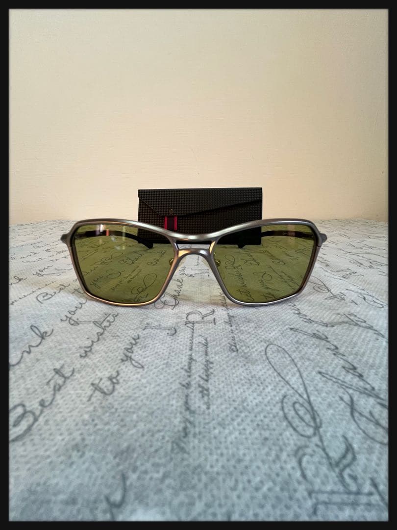 ZEQUE by zeal (ゼクー・ジール) 偏光グラス　Vega(ヴェガ)