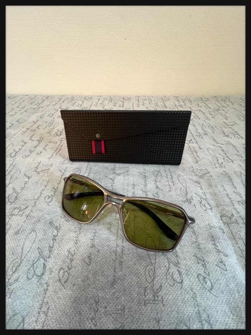 ZEQUE by zeal (ゼクー・ジール) 偏光グラス　Vega(ヴェガ)