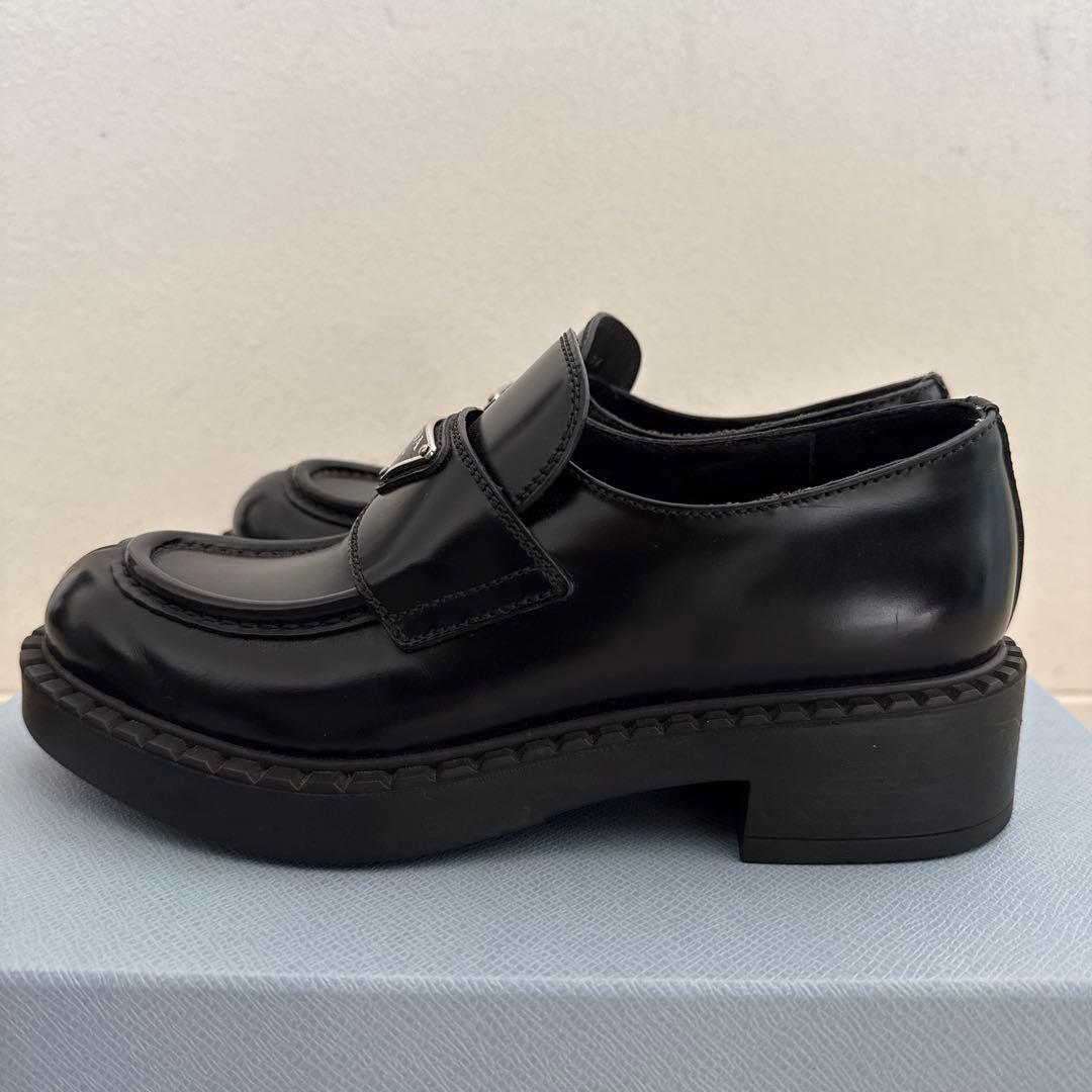 RONISARA さま専用　　PRADA ブラック ローファー 保存袋付き