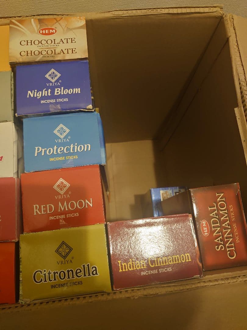 入荷致しました