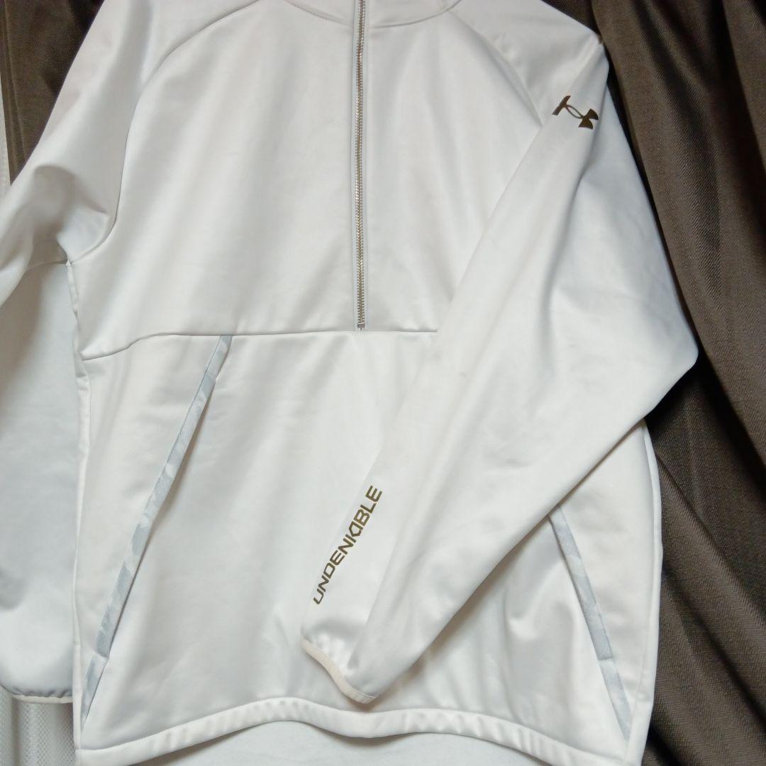 九里亜蓮選手の直筆サイン付帽子&限定帽子&鈴木誠也選手の旧型ユニホーム+おまけ等