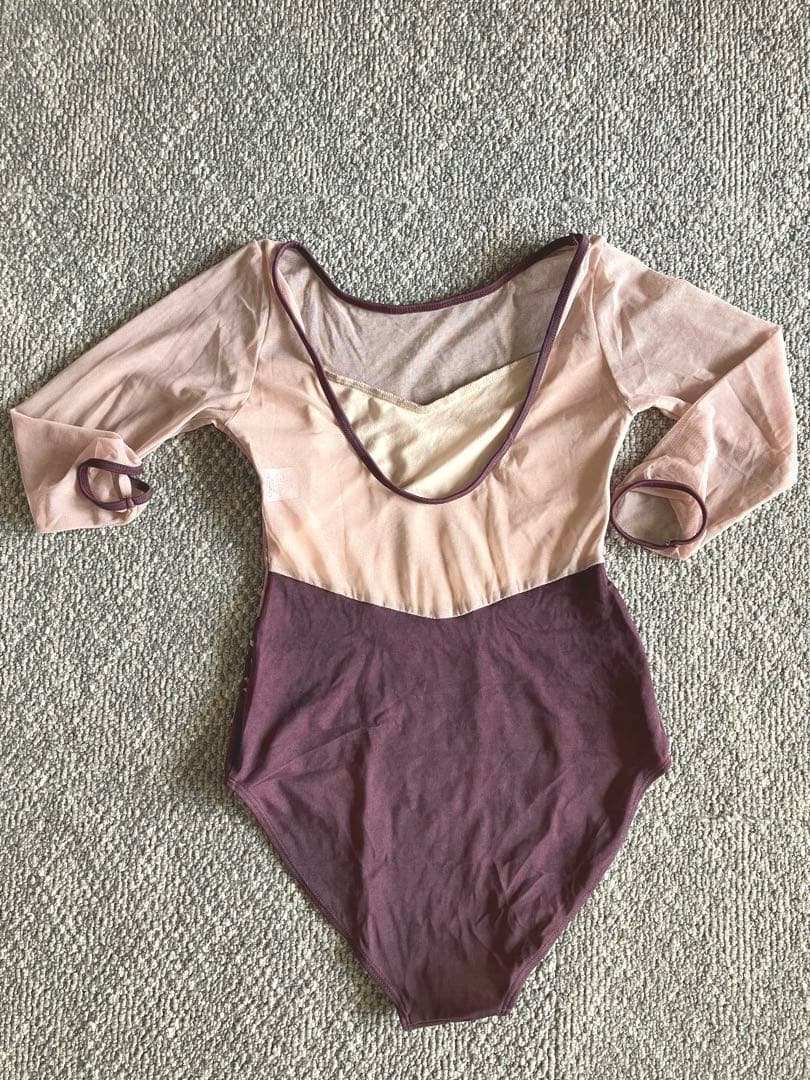 《Class In》刺繍入り長袖レオタード ピンク&ワイン