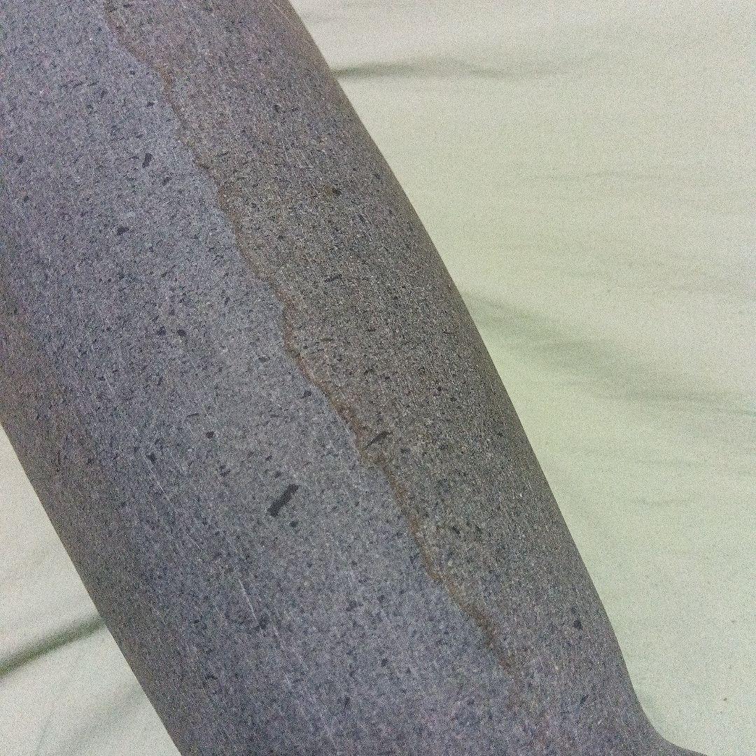 シーでございます　「考古資料」縄文遺跡、磨製石器、安山岩、　石棒、縄文、