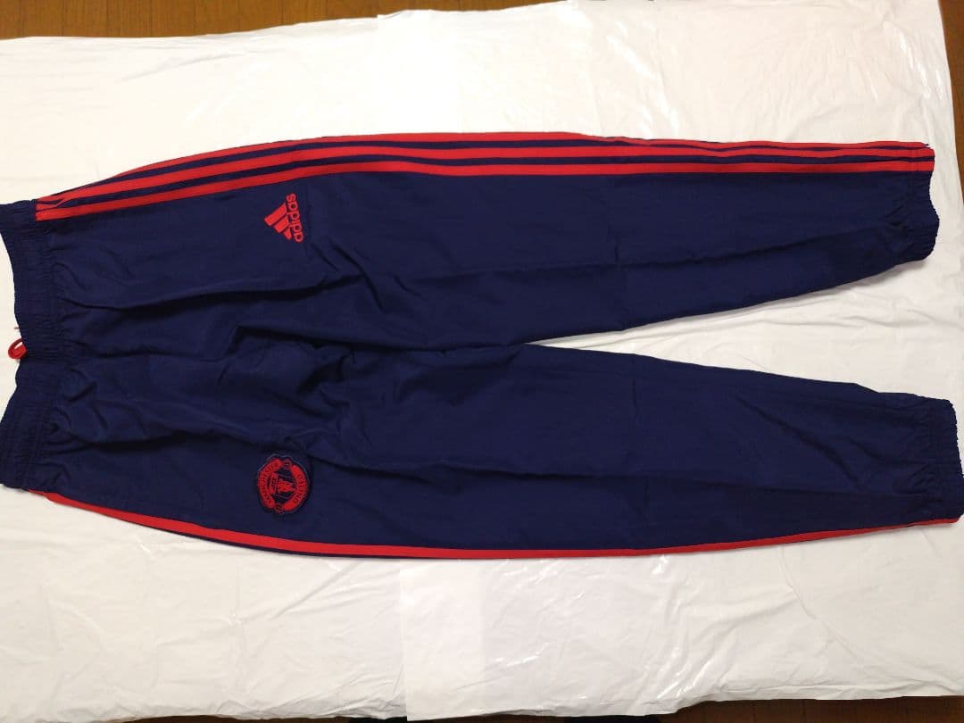 adidas マンチェスターユナイテッド15/16プレゼンテーションスーツ M