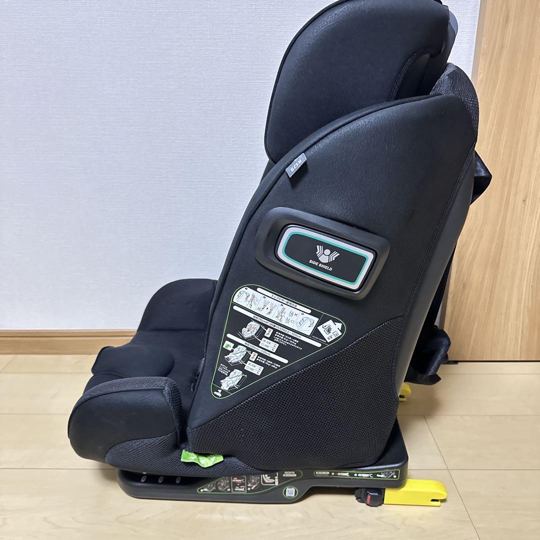 美品 Aprica フォームフィット ISOFIX セーフティープラスAB