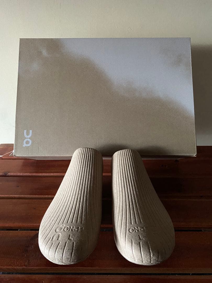 ONオン　Cloud Surfer Next 27.0㎝