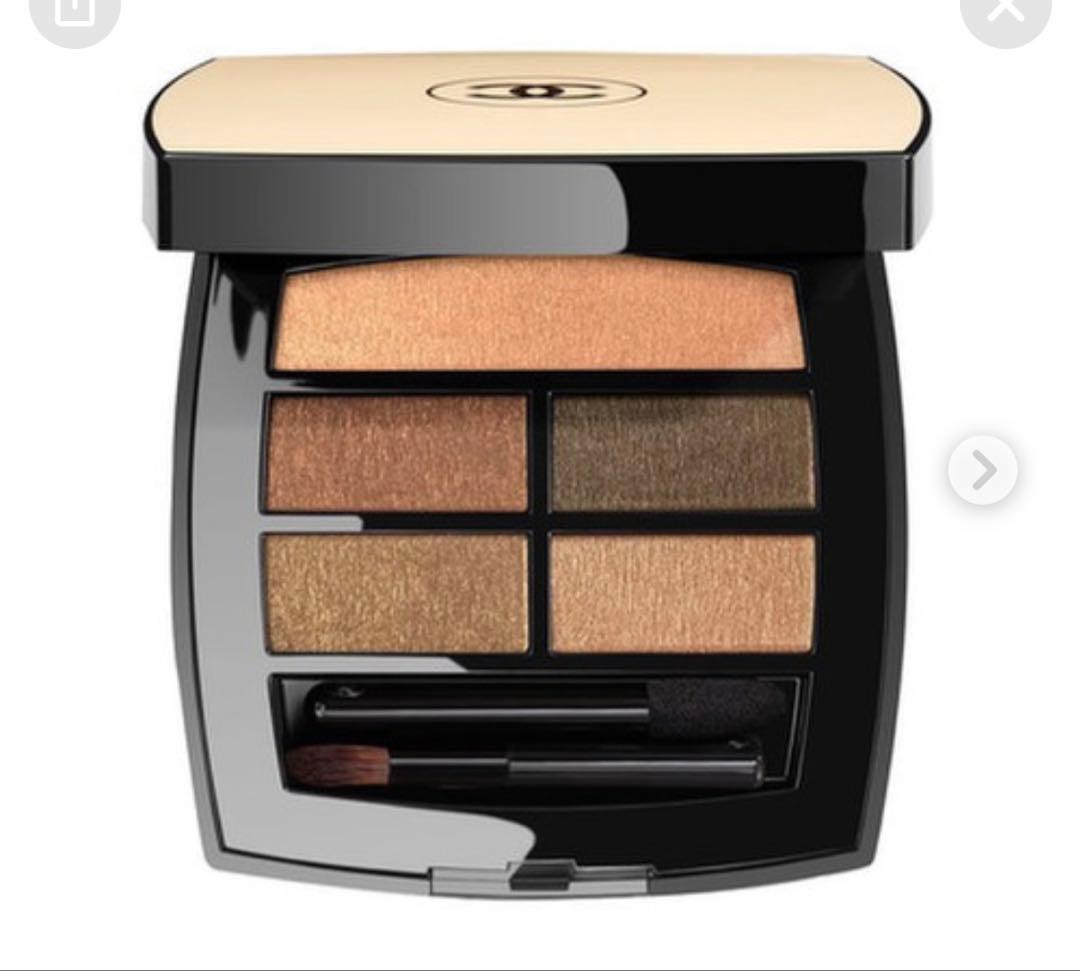 CHANEL LES BEIGES アイシャドウパレット ⭐︎未使用⭐︎