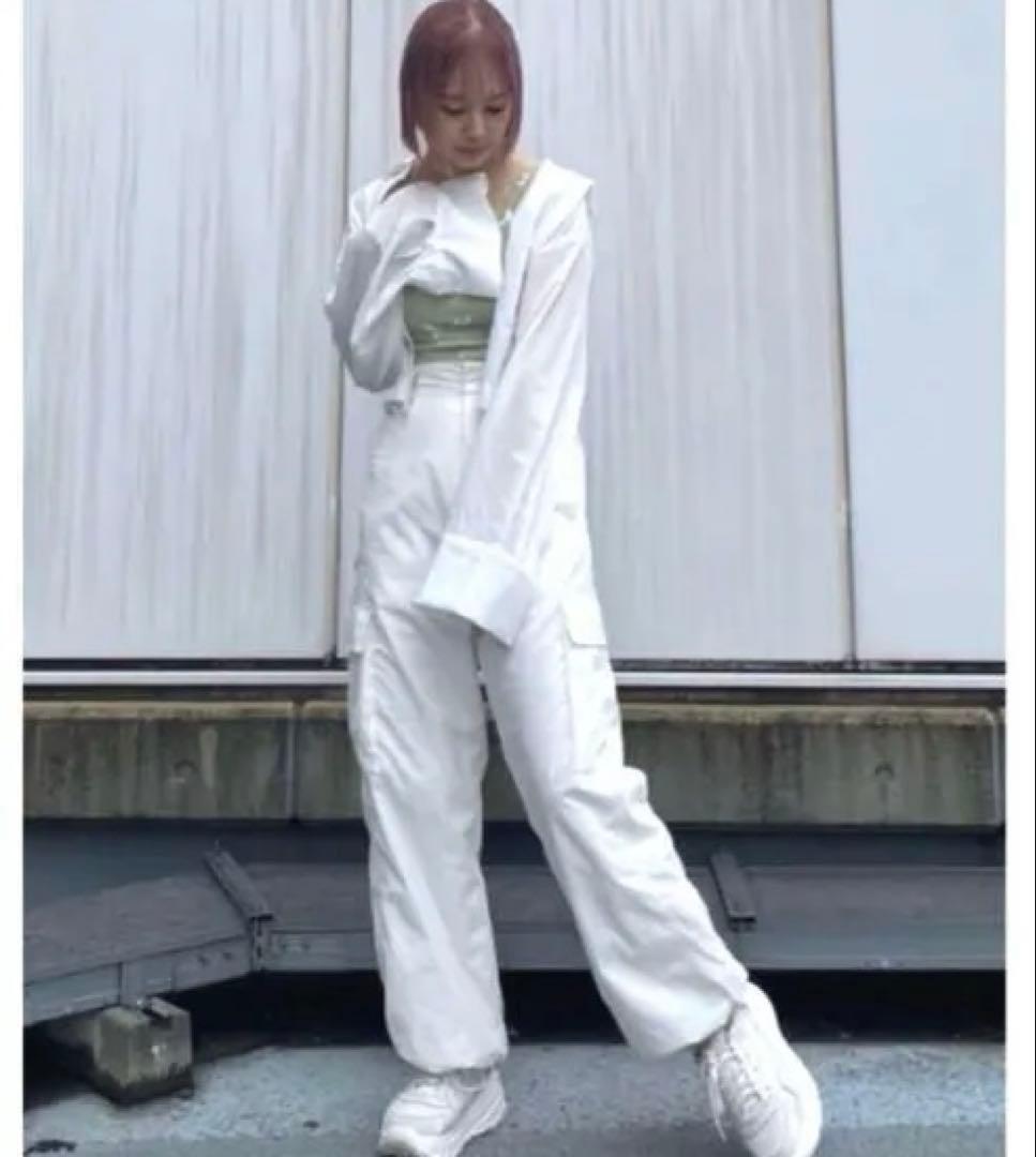 靴 UGG CA805 WHITE NUBUCK