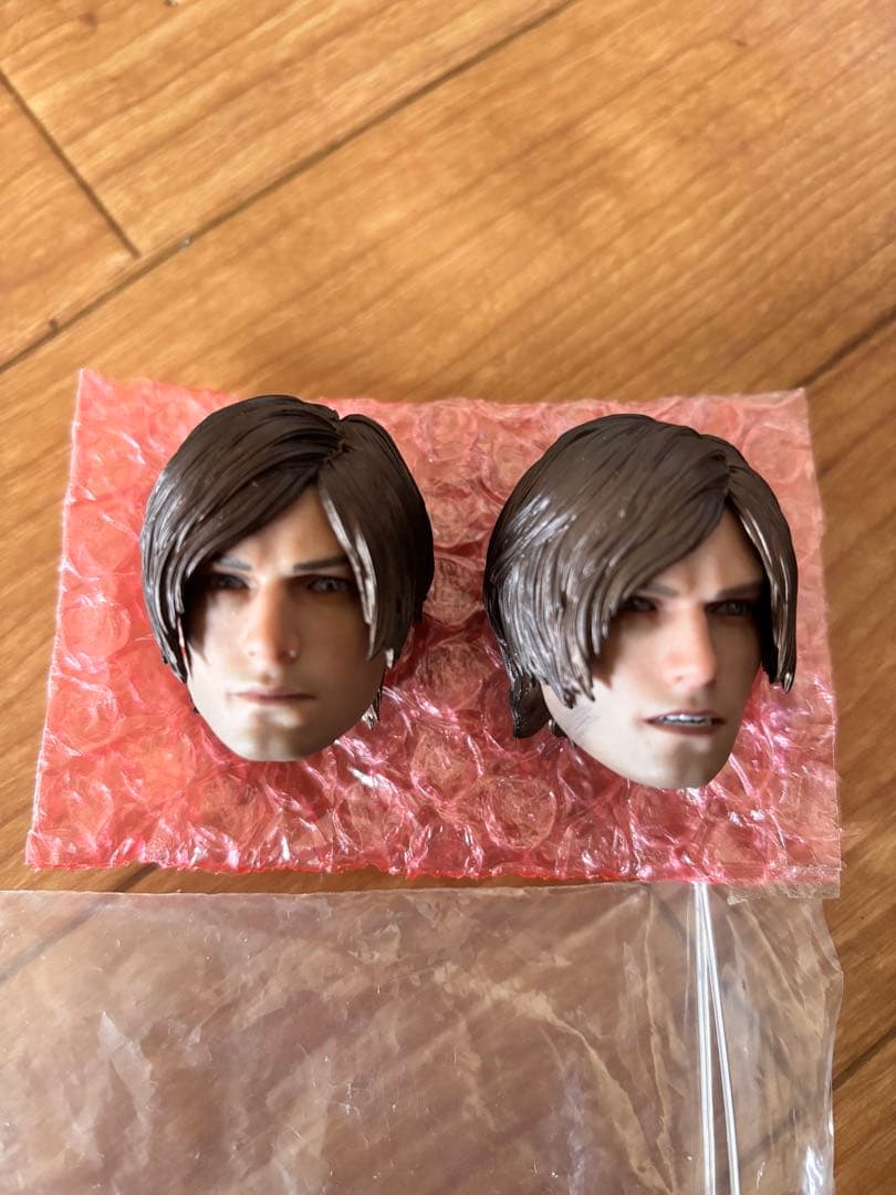 バイオハザード レオン RE4 ホットトイズ DAM TOYS バイオハザード4