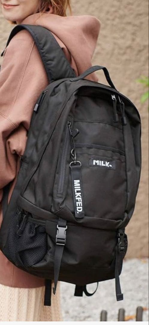 12月15日までSALE美品　MILKFED. 大容量　ブラックリュック
