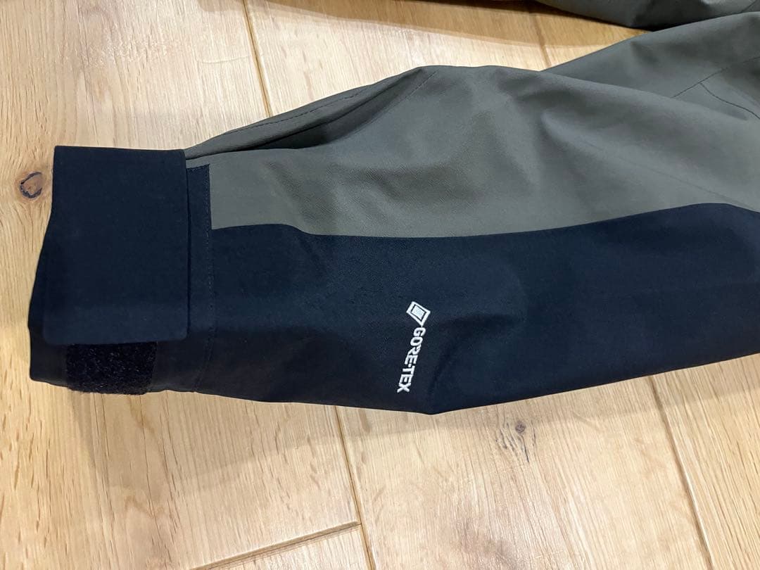 THE NORTH FACE スノーボードウェア Mサイズ　上下　ゴアテッテクス