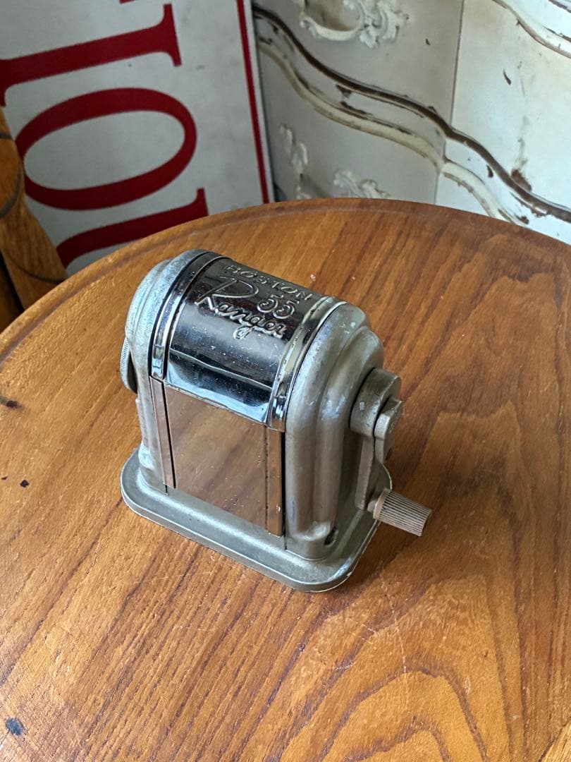 アンティーク　鉛筆削り　ペンシルシャープナー　Boston アメリカ　美品