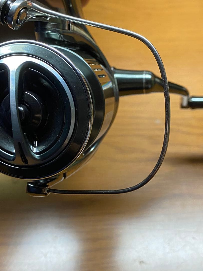 22ステラ 4000MHG スピニングリール