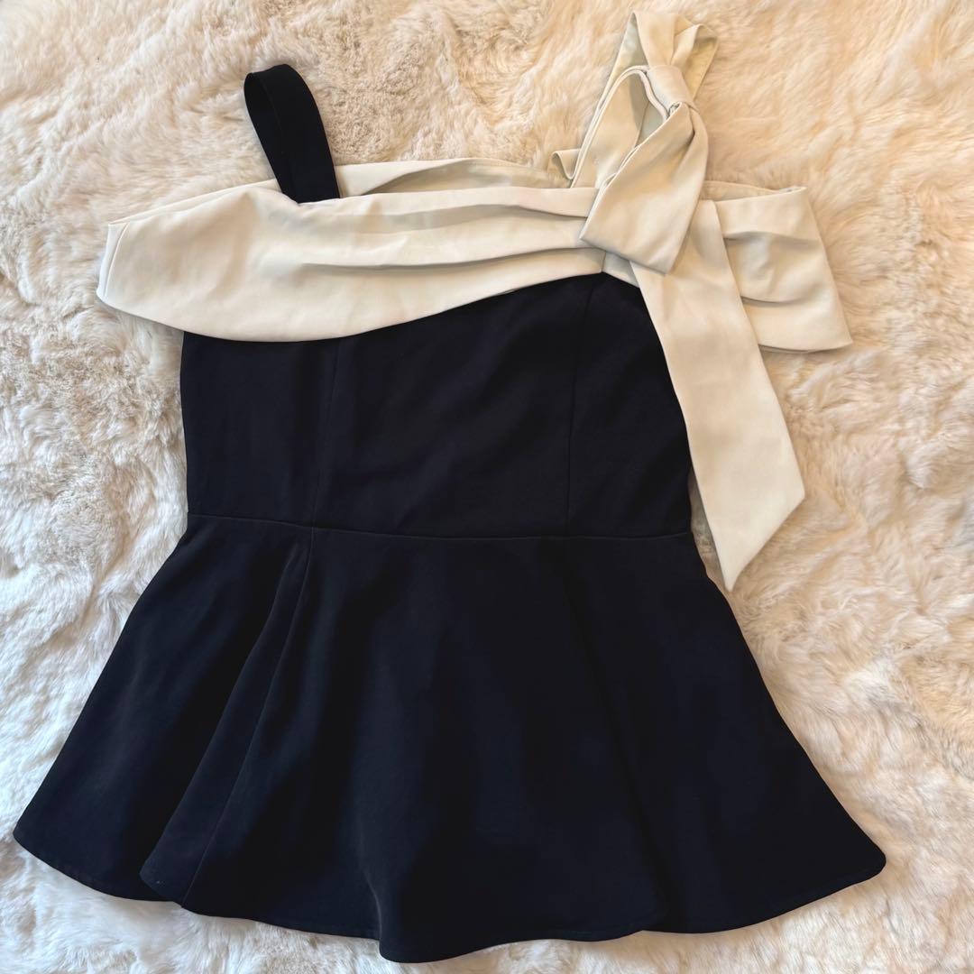 Rirandture オフショルリボンペプラムトップス