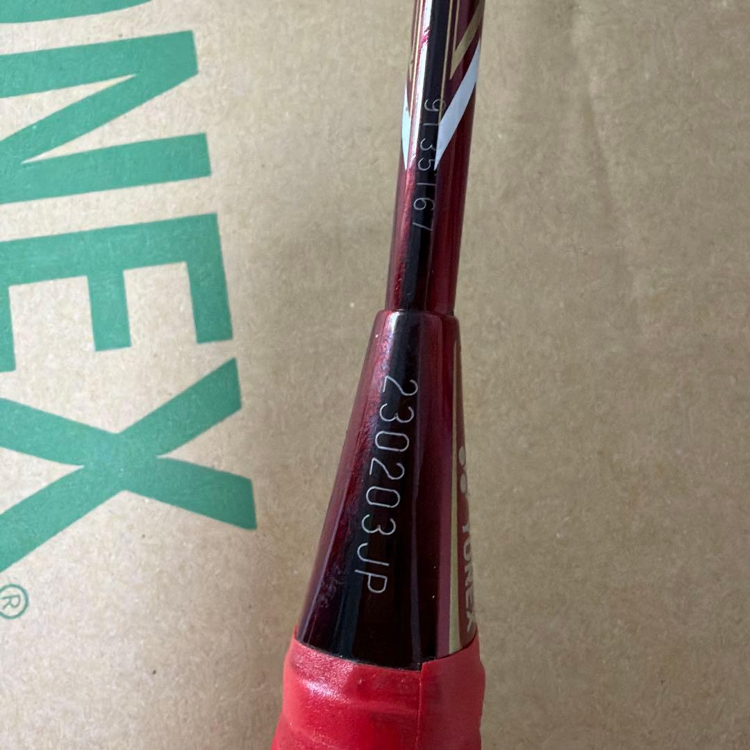 【ジャンク】割ありヨネックス ArcSaber 10 バドミントンラケット