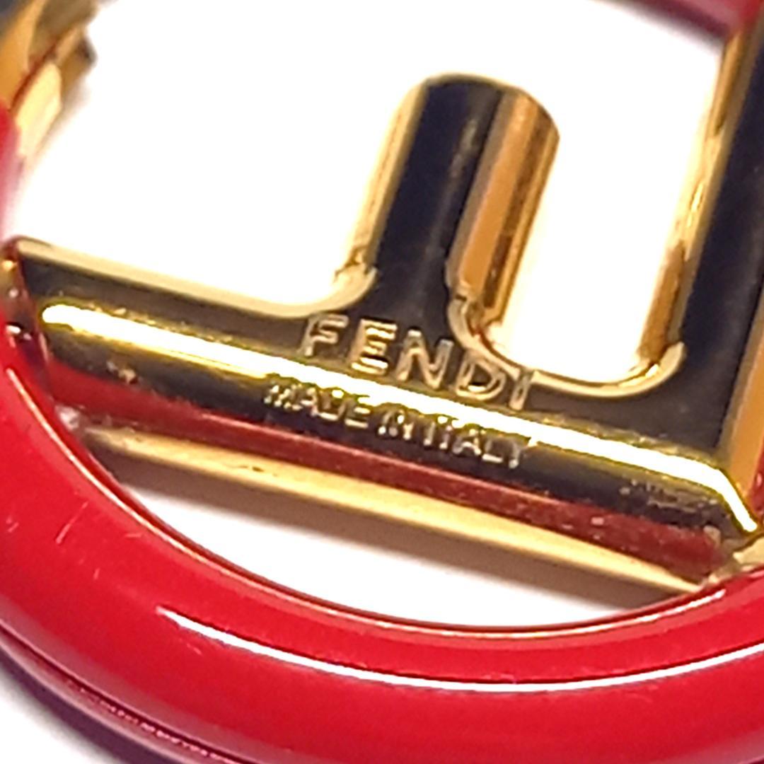 さとみ様フェンディ ピアス フープ ロゴ 赤 ゴールド 片耳 片方 エフイズ