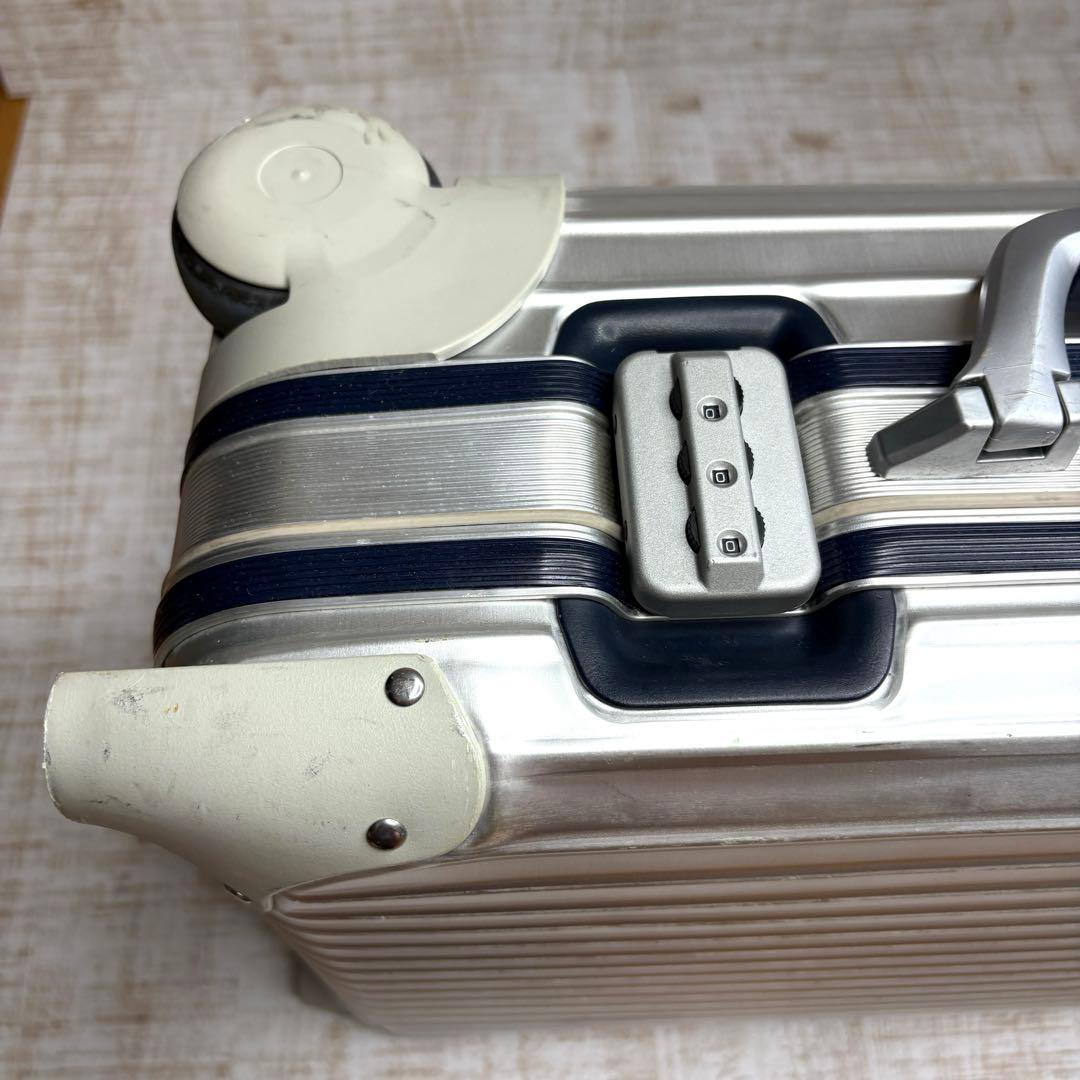 廃盤RIMOWAトパーズ　シルバーインテグラル　32L 2輪　機内持込み