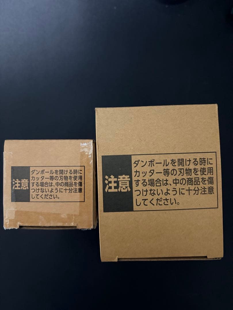 ONE PIECE BASE SHOP ワールドコレクタブルフィギュア 2種類