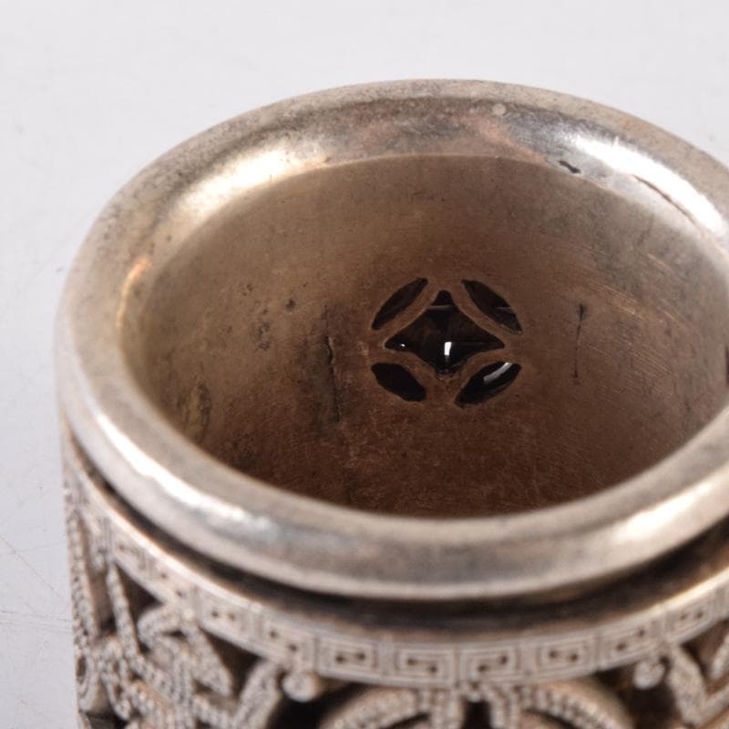 中国 光緒天宝足銀 板指 重さ約38g N 7491E - メルカリ