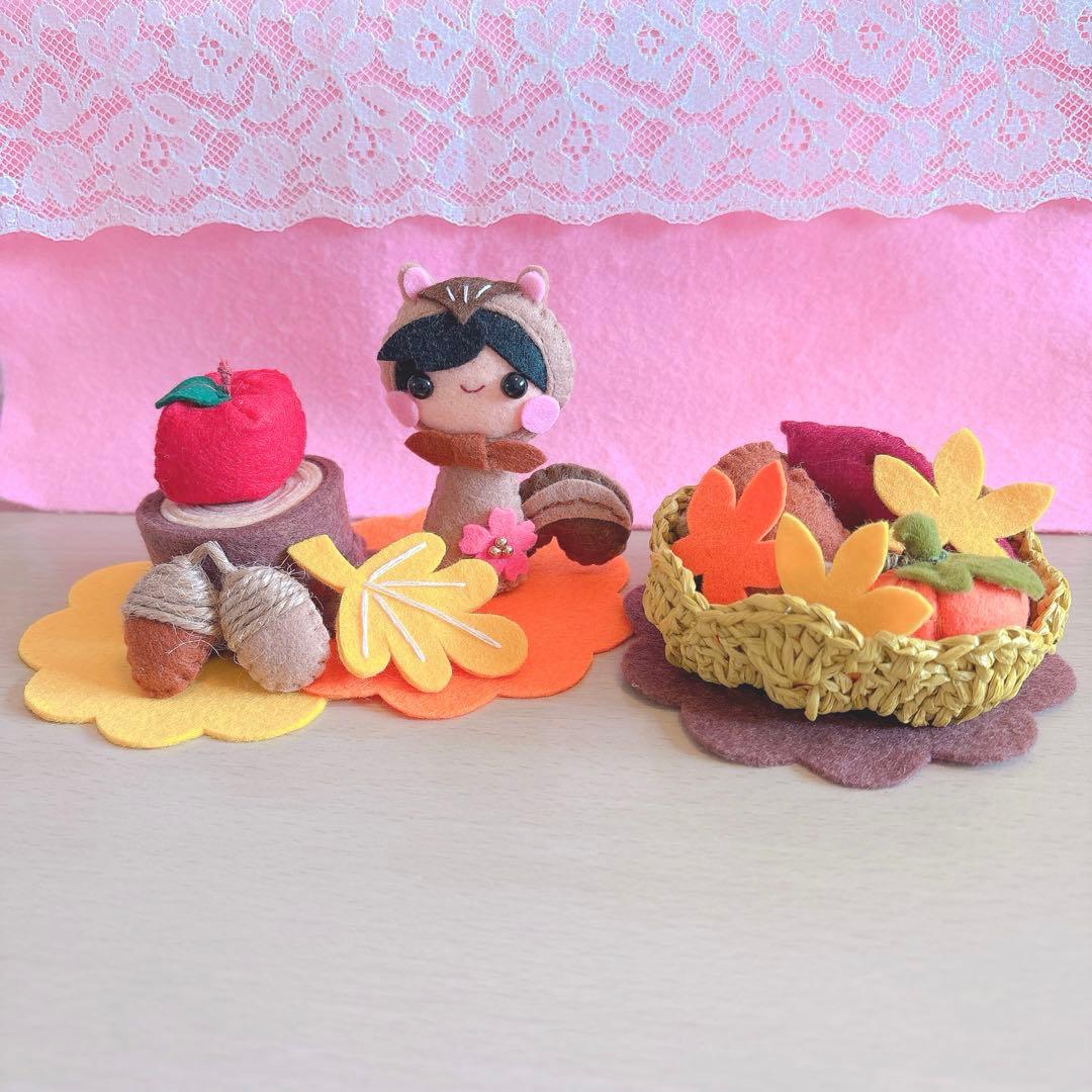 ハンドメイド・フェルト・フレーム飾り・専用