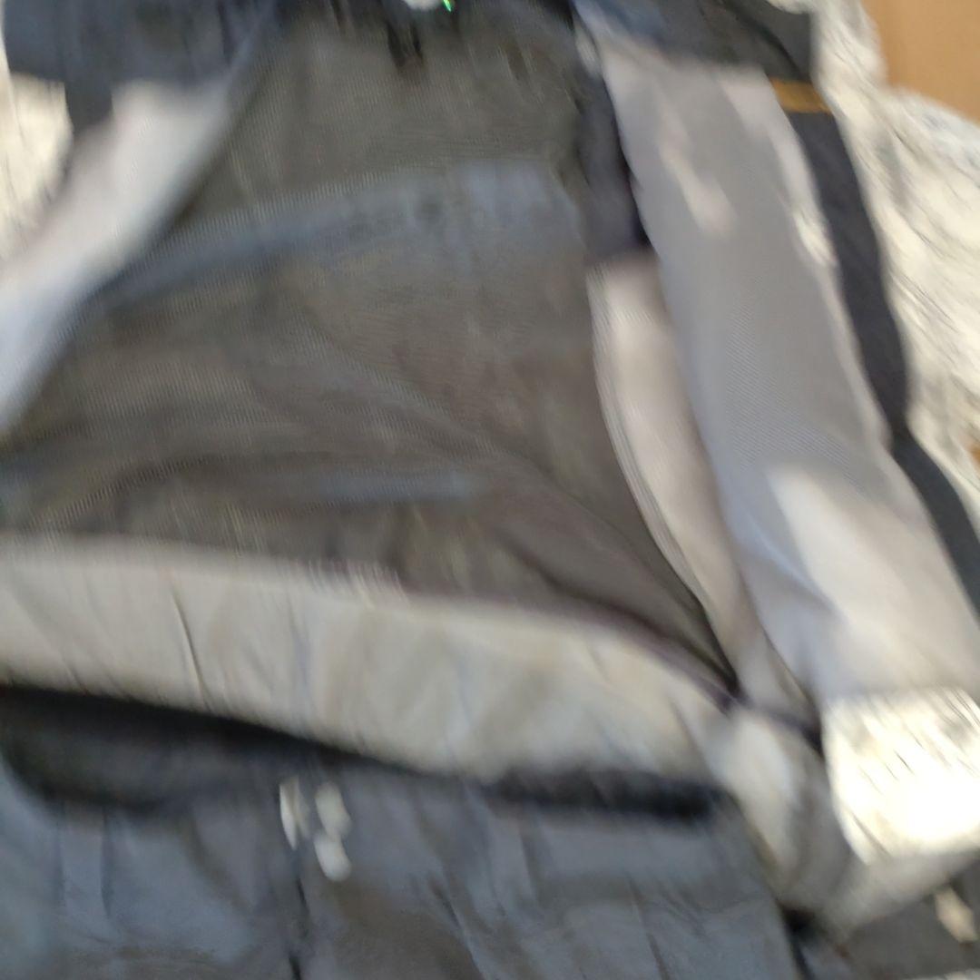 バートン　セットアップ　女性用 ホワイト/グレー