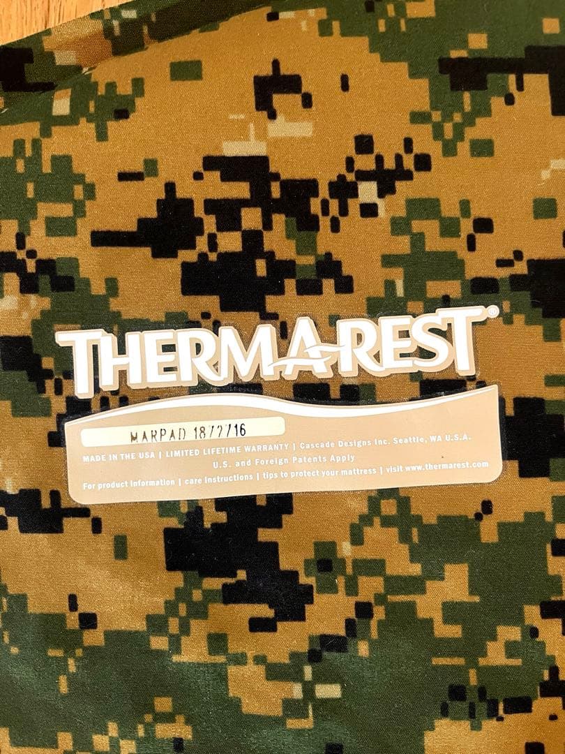サーマレスト　マーパッドライト　ミリタリー　レア