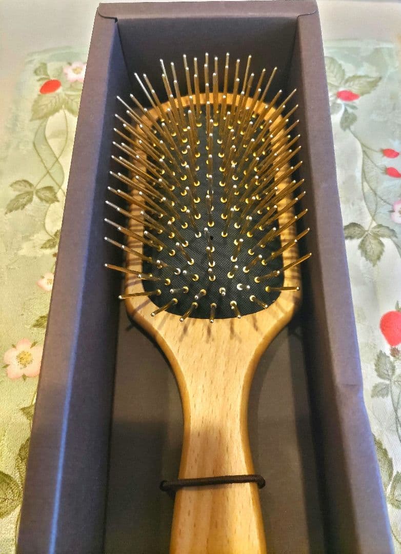 新品未使用　阿原　YUAN　ユアン 金好梳ヘアブラシ２４Ｋメッキ　美髪頭皮ケア
