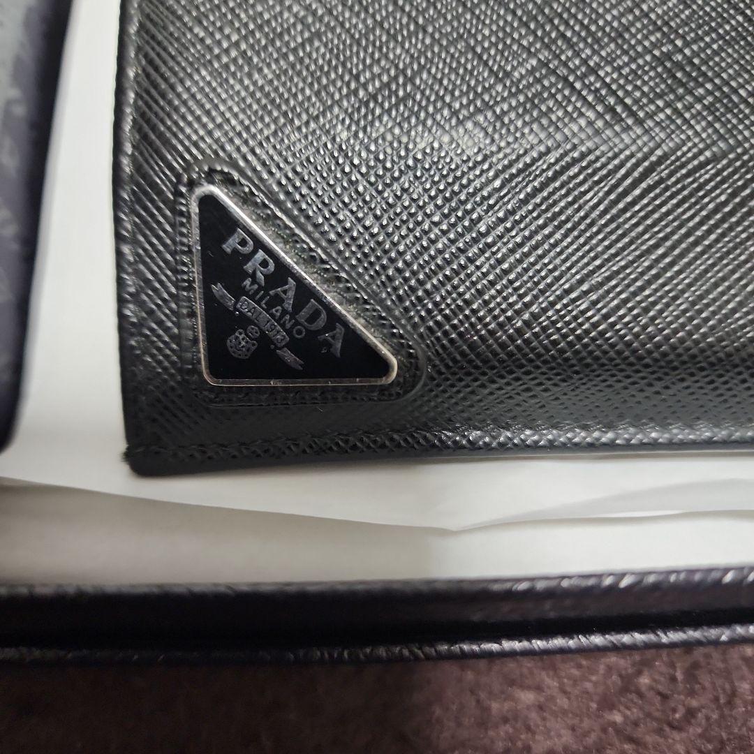PRADA　サフィアーノトライアングル　長財布
