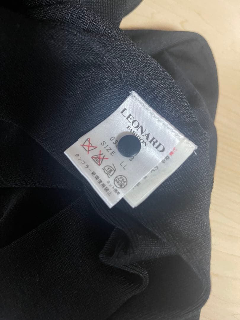 レオナール　　シルクタイトワンピース