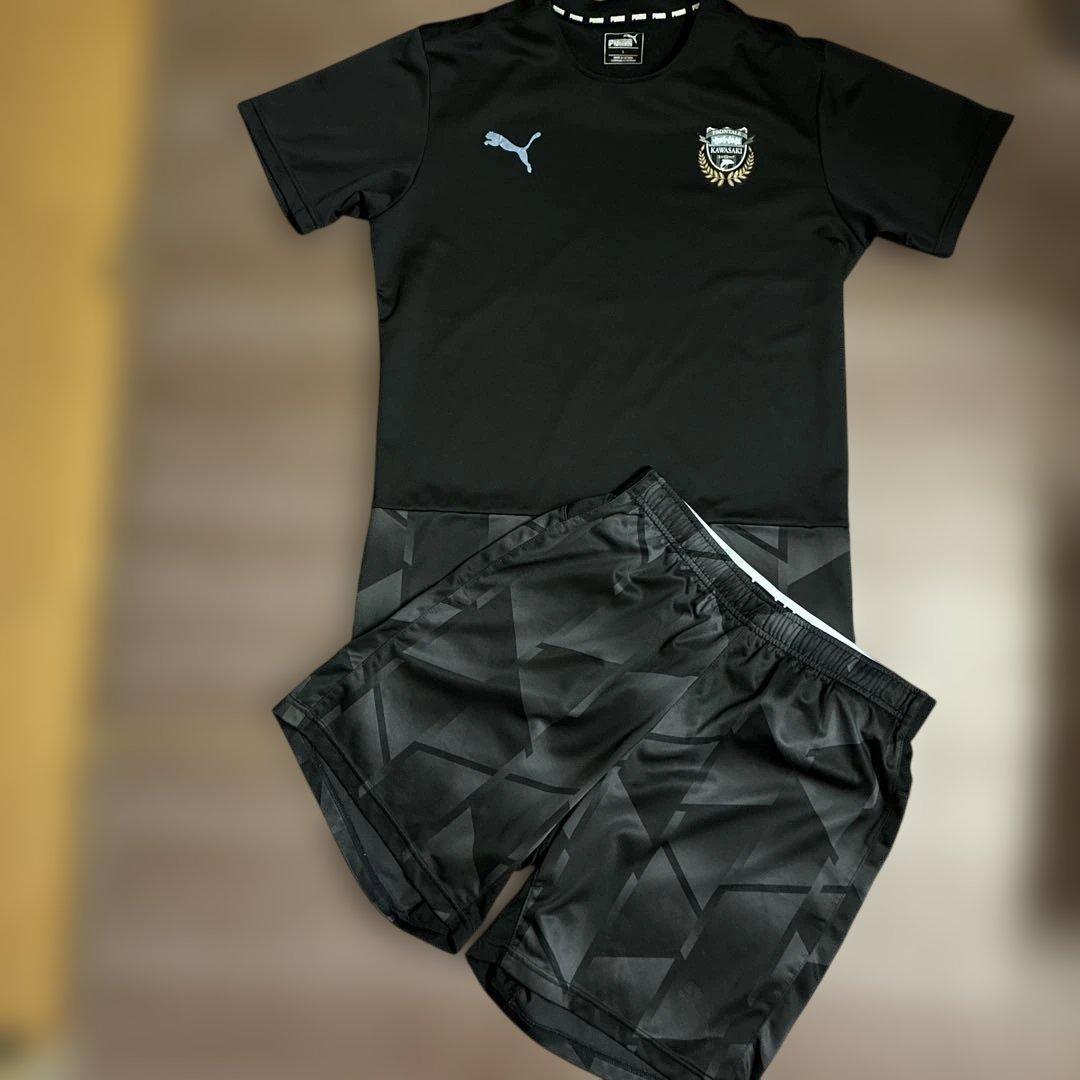 プーマ製 川崎フロンターレ トレーニングウェア上下セット スポンサー